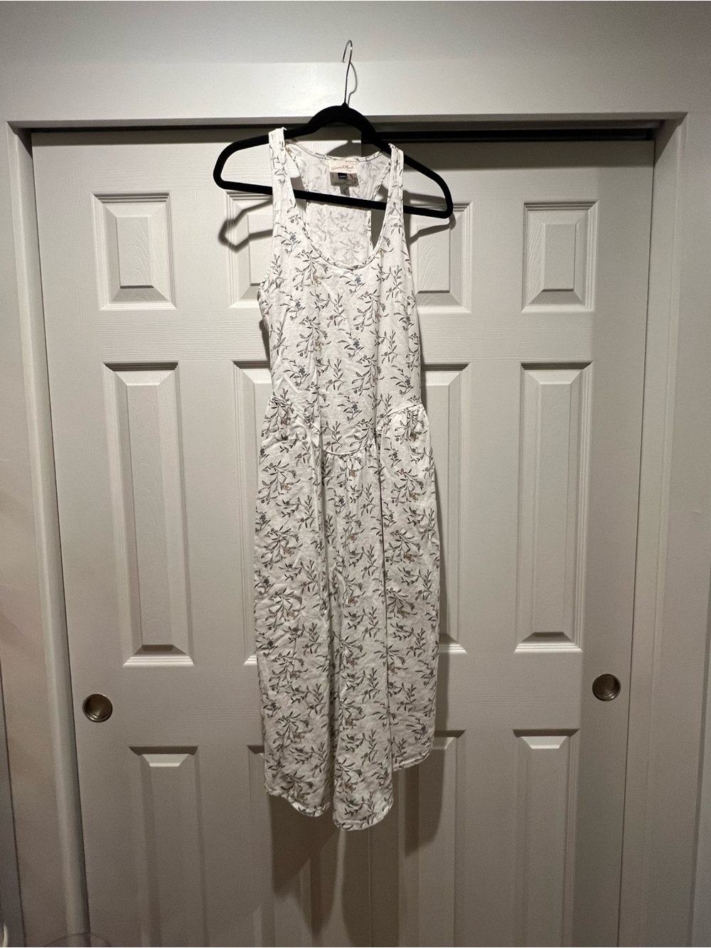 Universal Thread Cream Floral Dress with Subtle Gray-Green Print